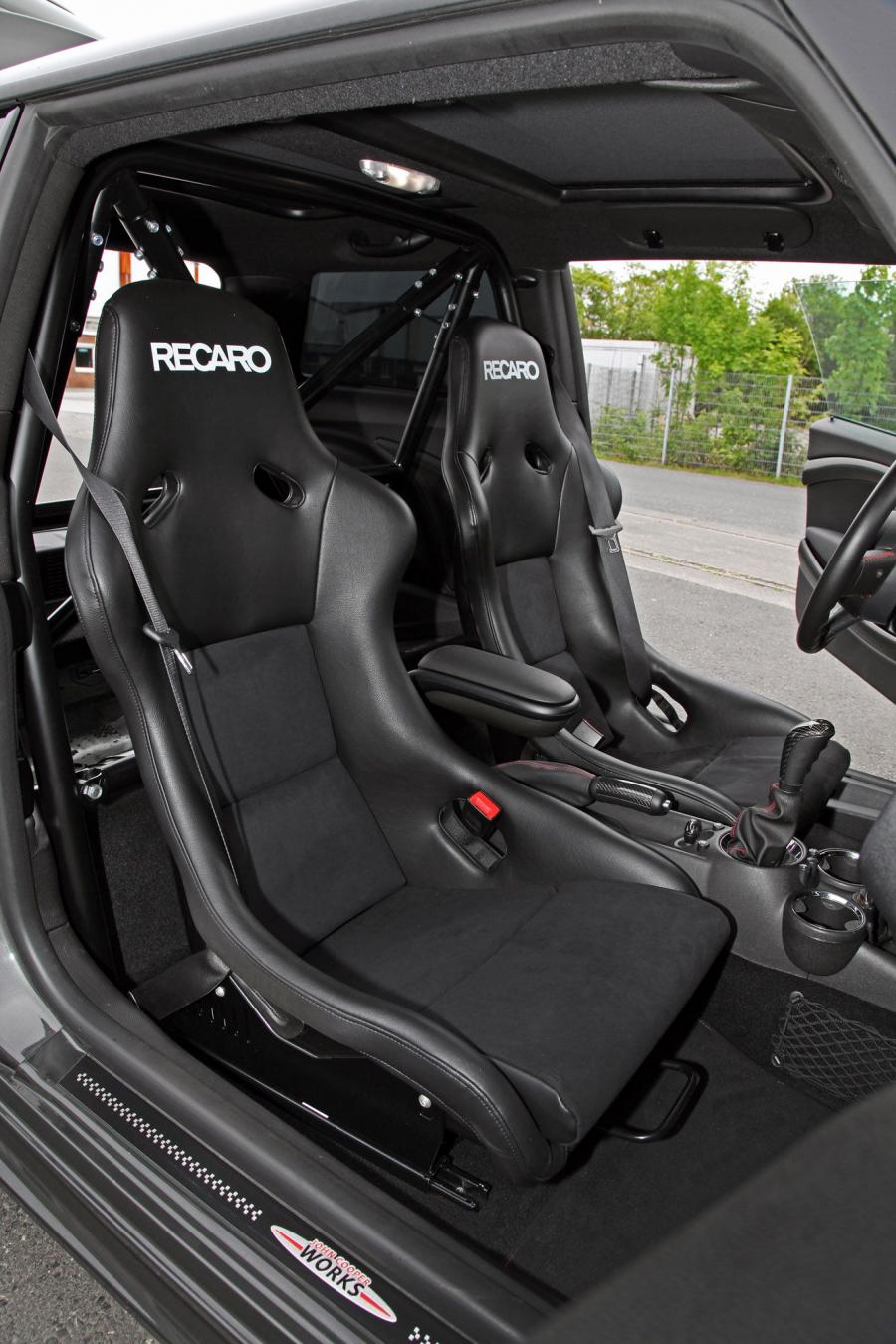  Mini Cooper S JCW by OK-Chiptuning 2015 года  (фото 12 из 20)